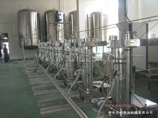 核桃油提取設(shè)備 企鵝牌核桃油設(shè)備 質(zhì)優(yōu)價好！(圖4)