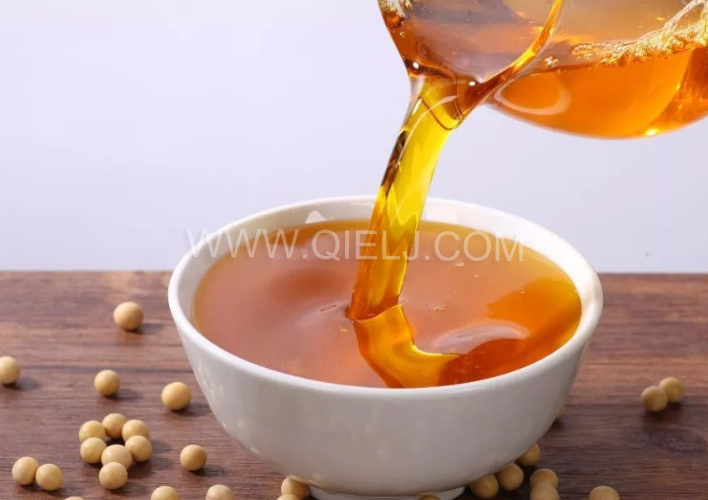 大豆油精煉加工設(shè)備，企鵝優(yōu)化工藝降低生產(chǎn)成本(圖1)